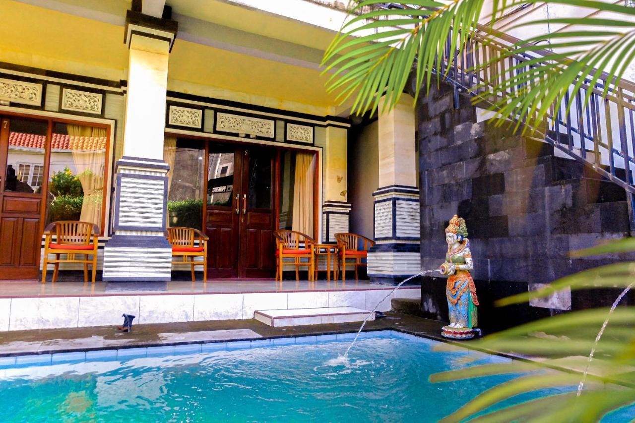 Adi Homestay Canggu Exteriör bild