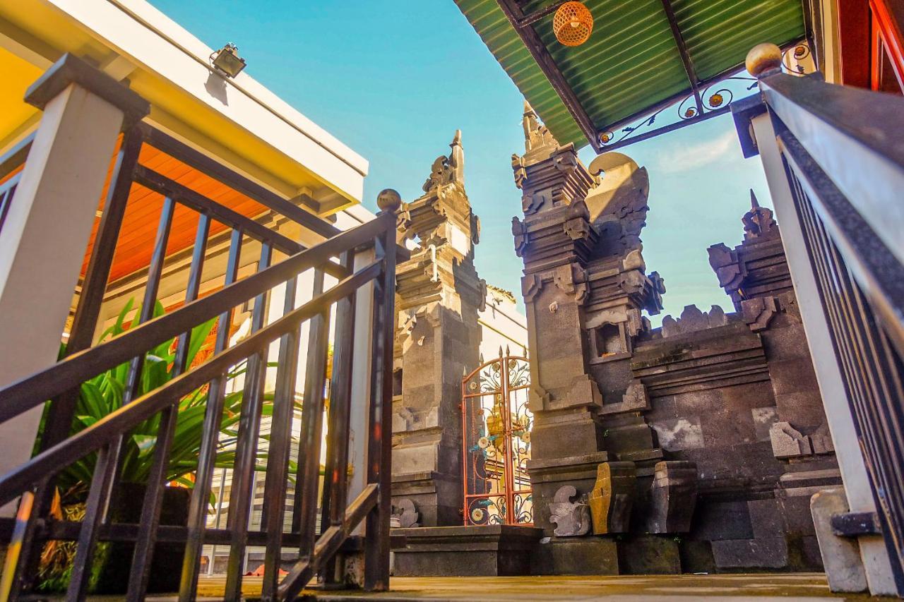 Adi Homestay Canggu Exteriör bild