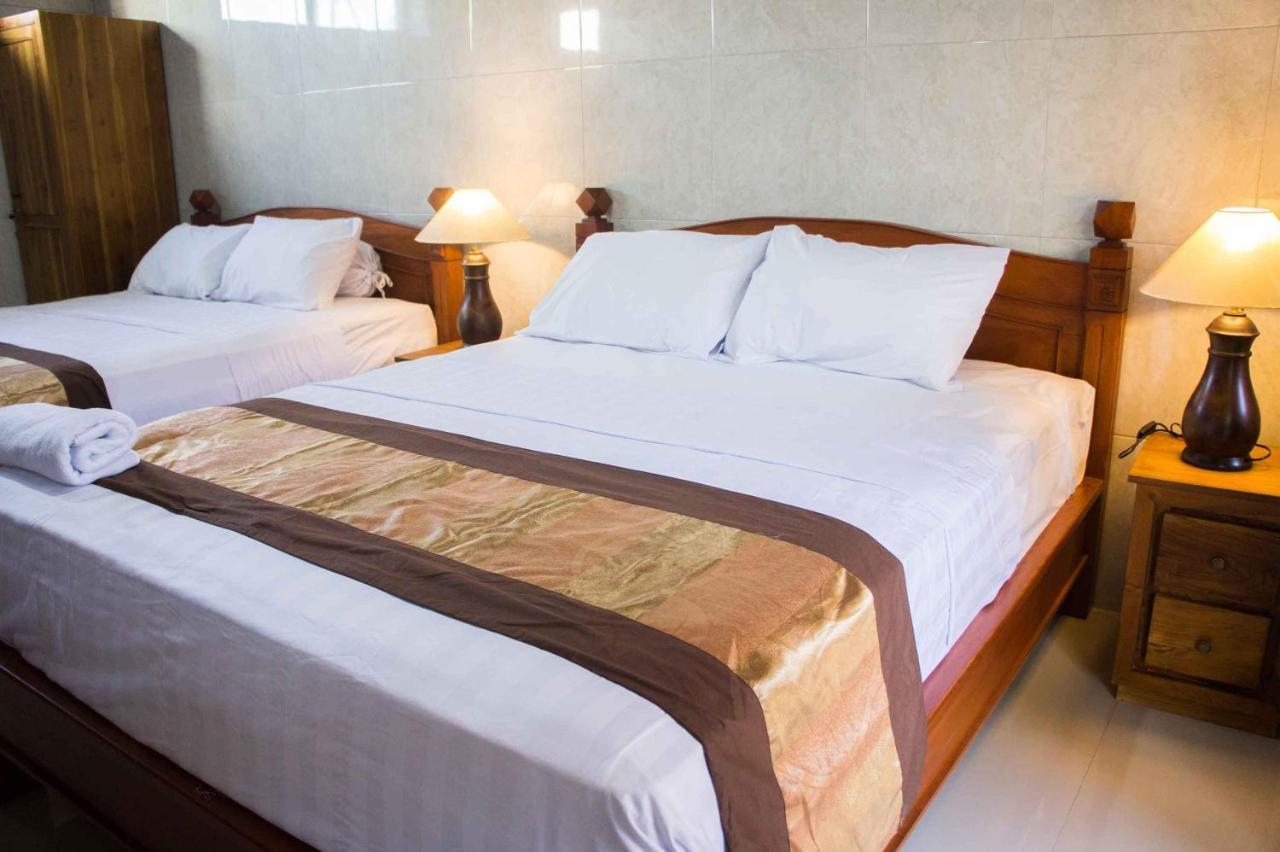 Adi Homestay Canggu Exteriör bild